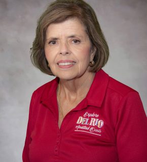 Blanca Larson - Photo